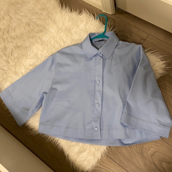 Zara Cropped Button Shirt - Picture 1 of 3